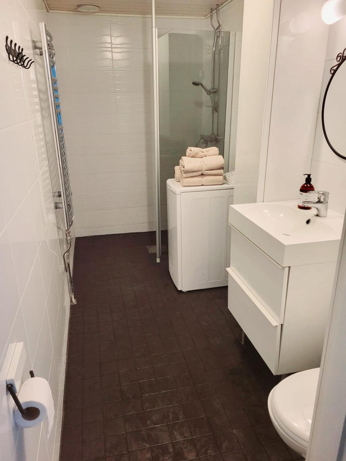 Tilava Uudistettu Perheasunto Apartman Rovaniemi Kültér fotó